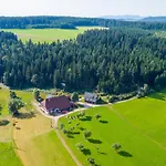 مزرعة للإقامة Unterfalkenhof