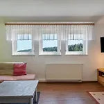 Unterfalkenhof * شرامبرغ